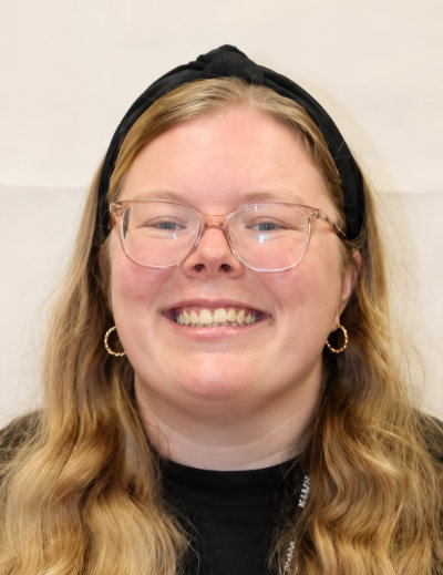 staff-member-rachel Staff member
